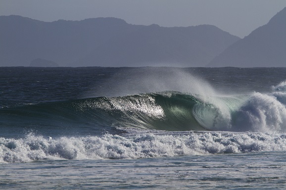 Barra da Tijuca awaits the world's best surfers for the Oi Rio Pro. Image: WSL / Smorigo